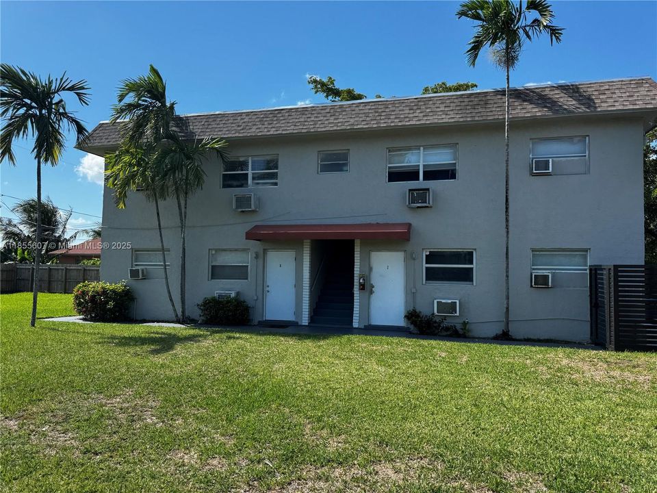 Под контрактом: $1,700 (2 спален, 2 ванн, 0 Квадратных фут)