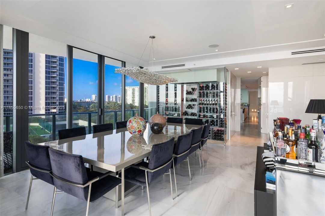 На продажу: $10,550,000 (4 спален, 5 ванн, 4992 Квадратных фут)