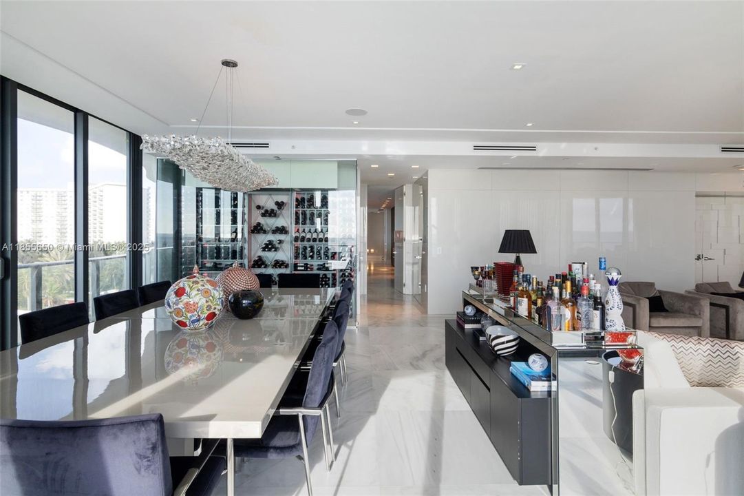 На продажу: $10,550,000 (4 спален, 5 ванн, 4992 Квадратных фут)