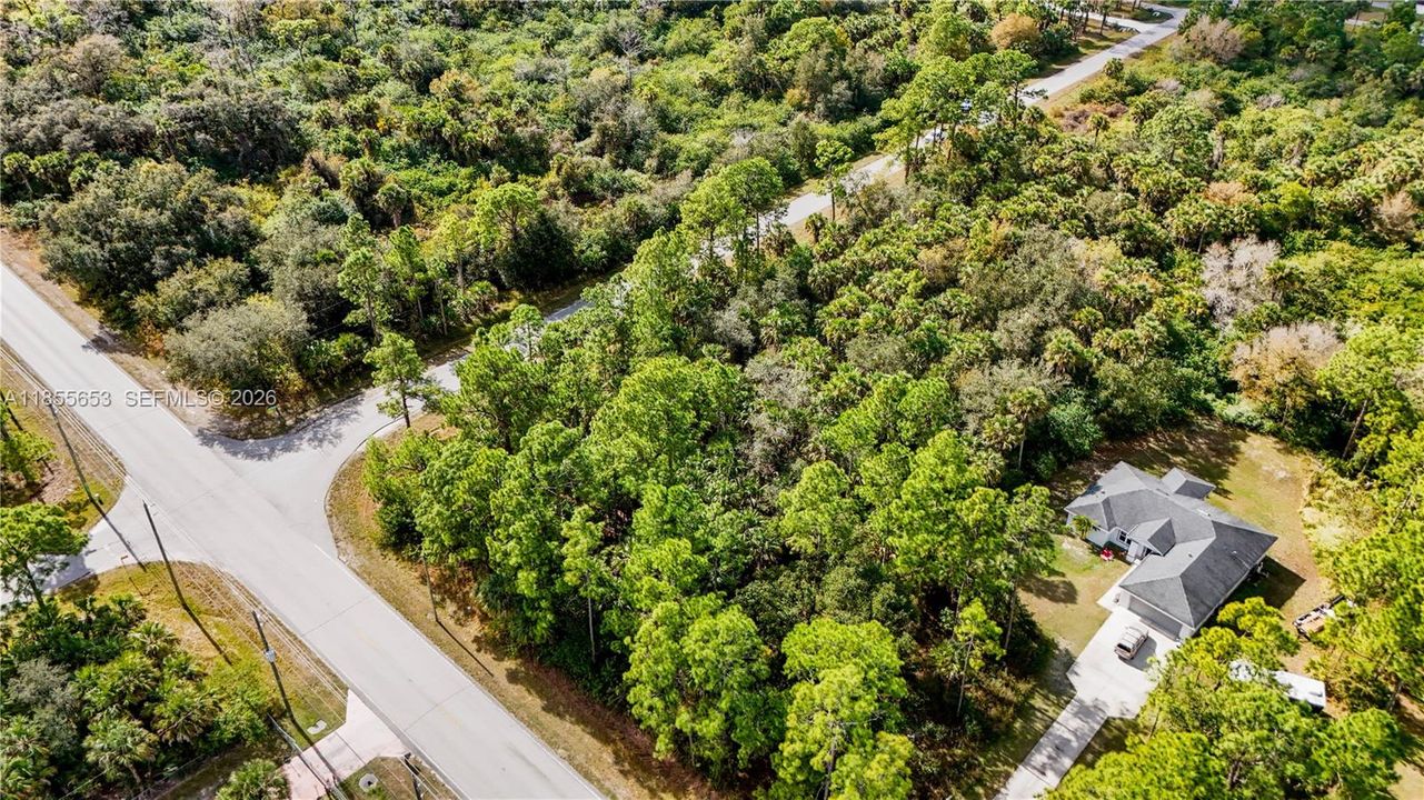 待售: $135,000 (2.65 acres)