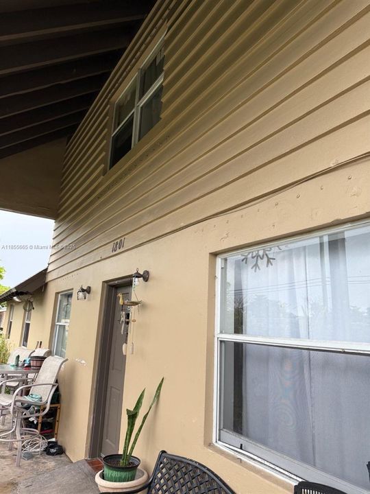 合同活跃: $699,900 (0 贝兹, 0 浴室, 3137 平方英尺)