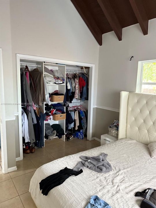 合同活跃: $699,900 (0 贝兹, 0 浴室, 3137 平方英尺)