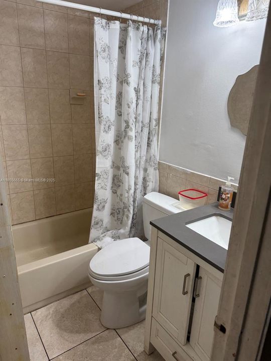 合同活跃: $699,900 (0 贝兹, 0 浴室, 3137 平方英尺)