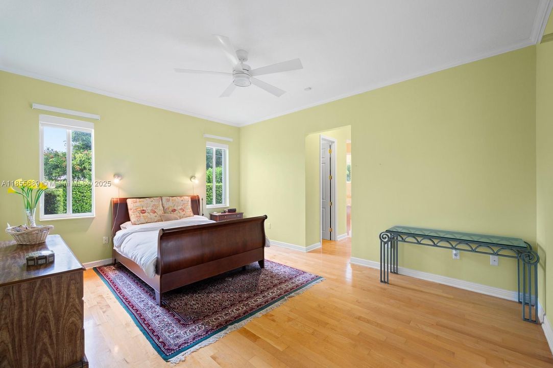 На продажу: $1,950,000 (4 спален, 3 ванн, 2709 Квадратных фут)