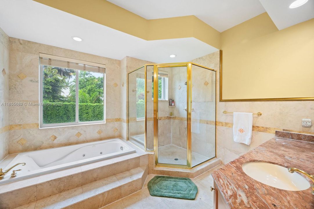 На продажу: $1,950,000 (4 спален, 3 ванн, 2709 Квадратных фут)