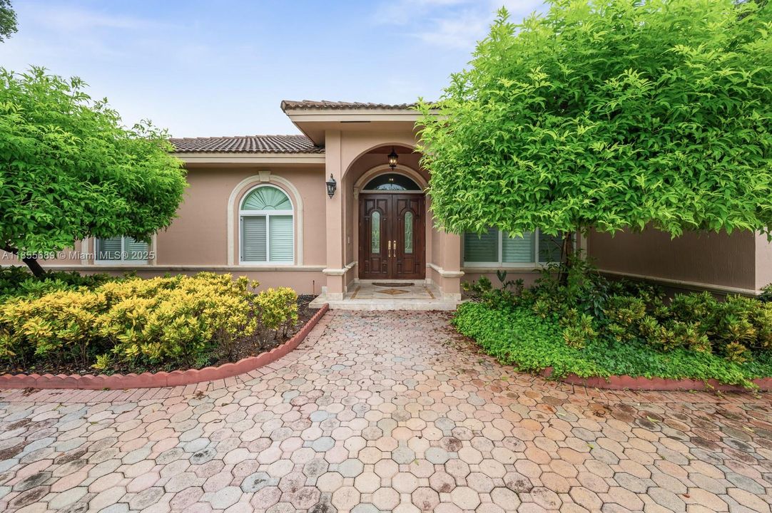 На продажу: $1,950,000 (4 спален, 3 ванн, 2709 Квадратных фут)