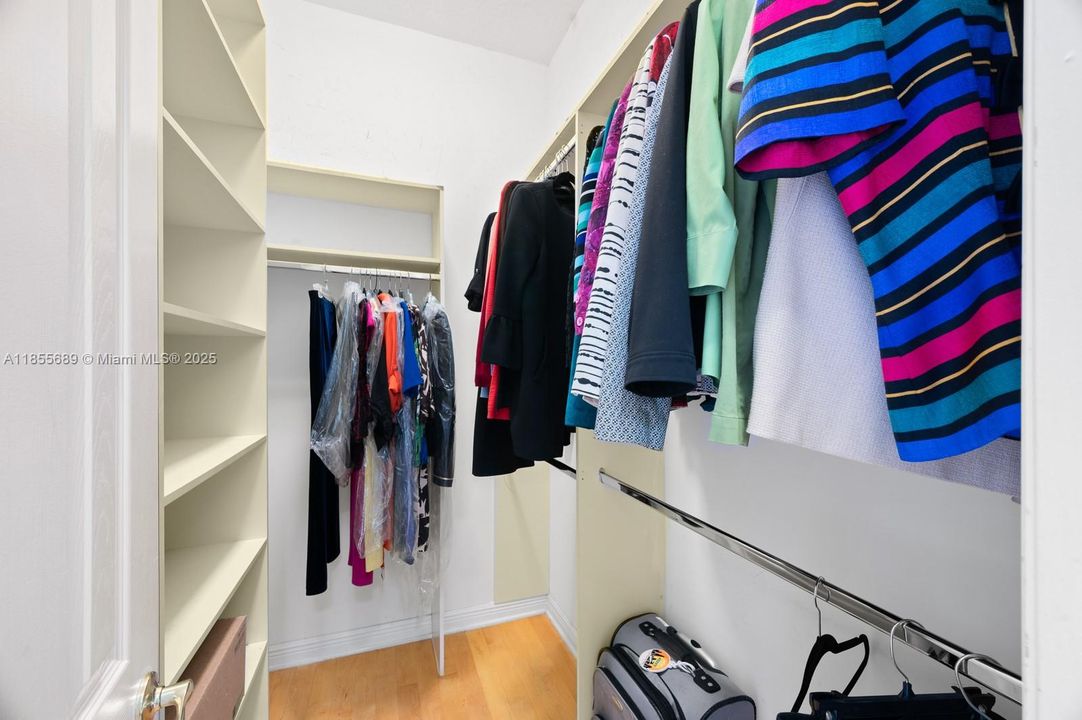 На продажу: $1,950,000 (4 спален, 3 ванн, 2709 Квадратных фут)