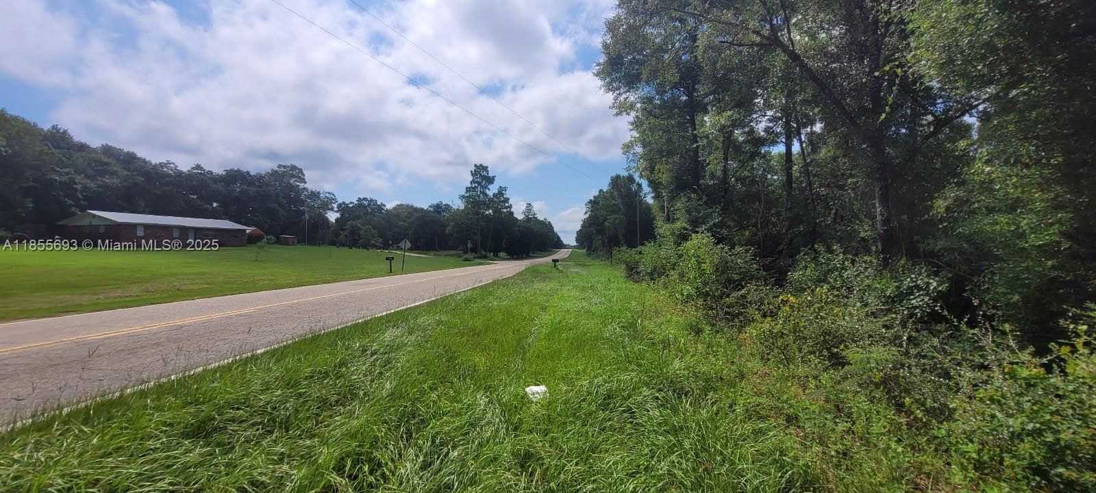 En Venta: $18,000 (1.00 acres)