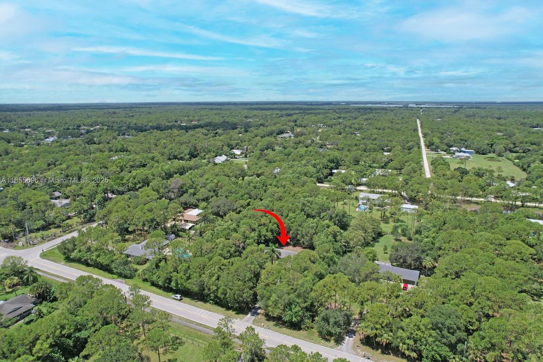 Под контрактом: $450,000 (3 спален, 2 ванн, 1152 Квадратных фут)