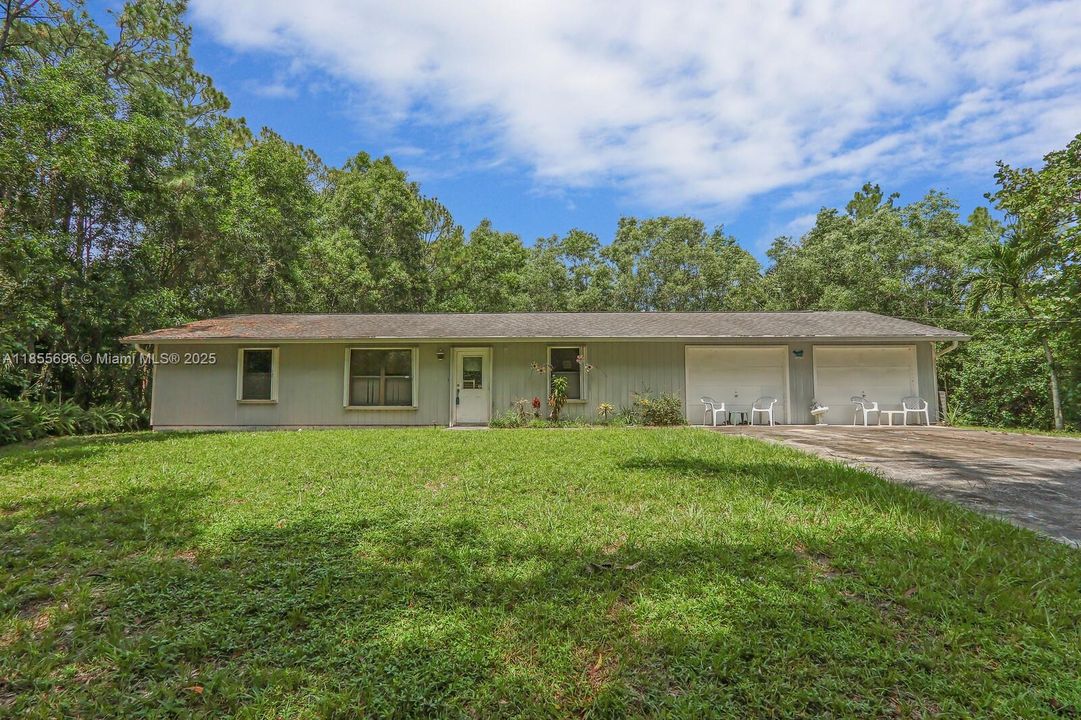 Под контрактом: $450,000 (3 спален, 2 ванн, 1152 Квадратных фут)