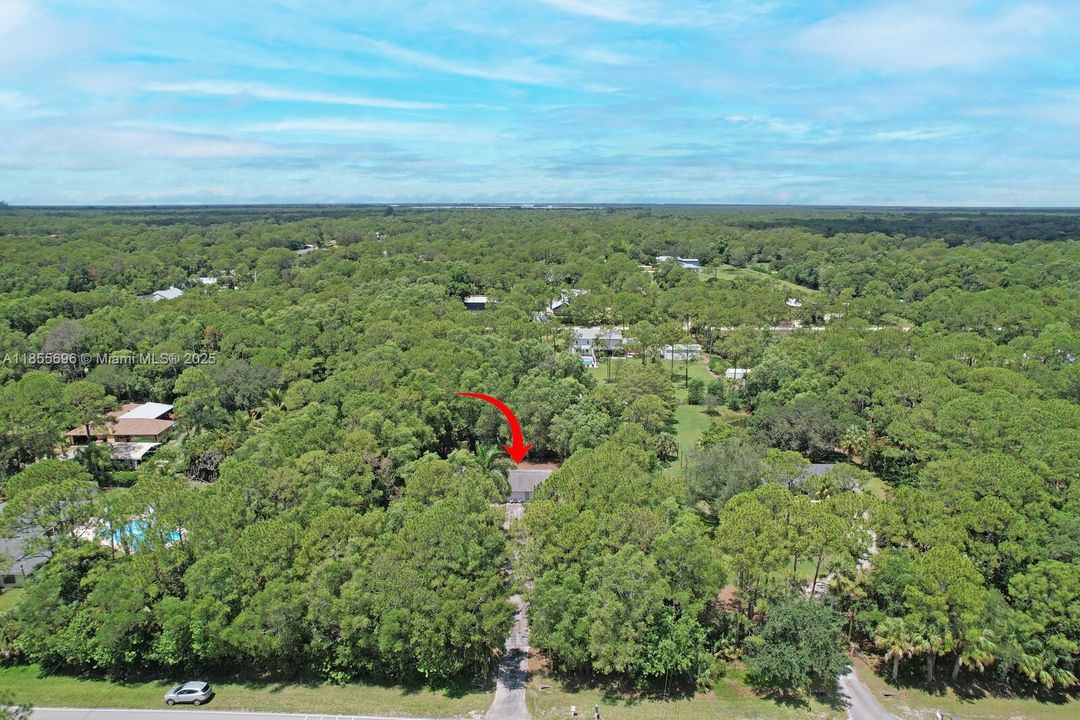 Под контрактом: $450,000 (3 спален, 2 ванн, 1152 Квадратных фут)