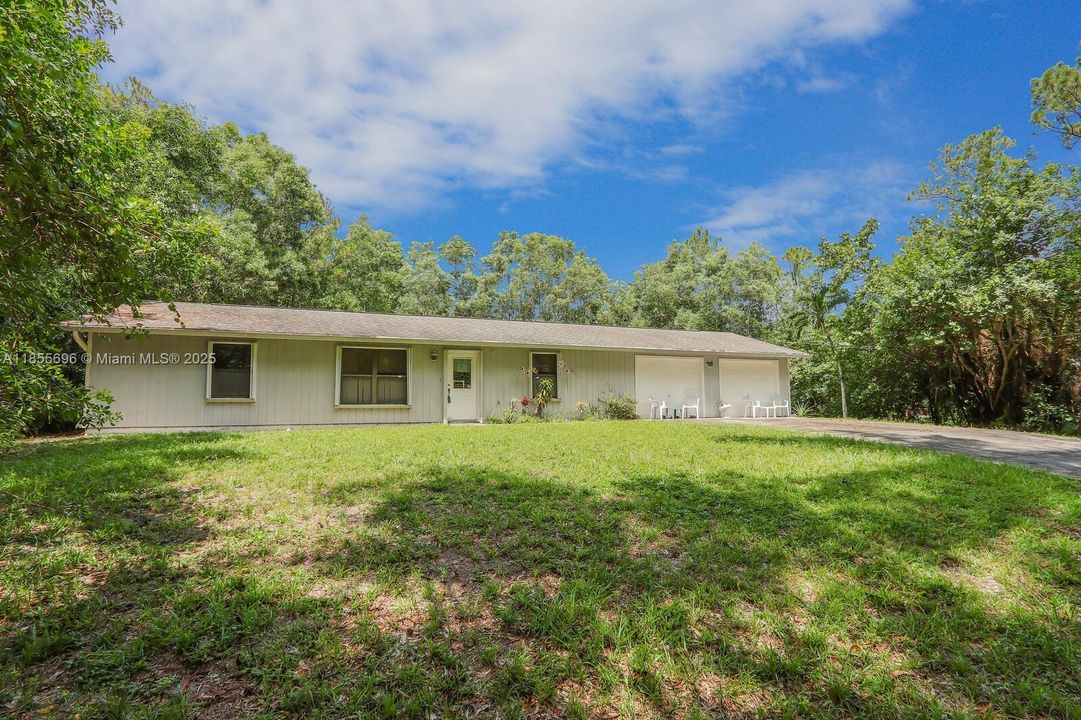 Под контрактом: $450,000 (3 спален, 2 ванн, 1152 Квадратных фут)