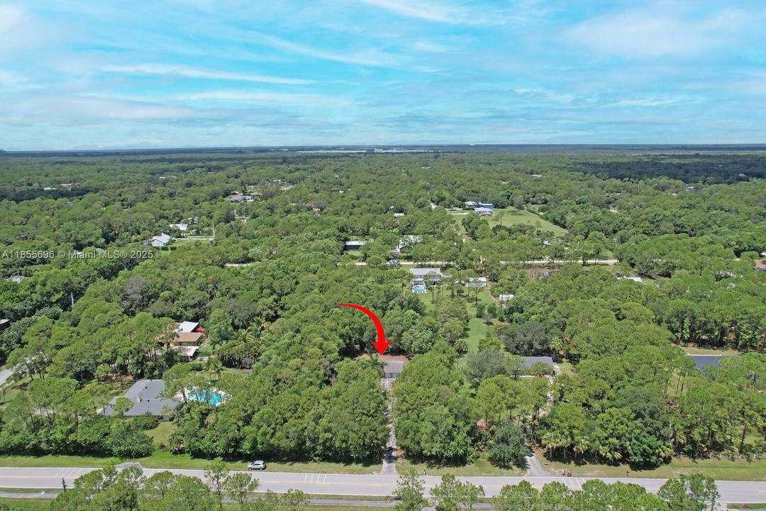 Под контрактом: $450,000 (3 спален, 2 ванн, 1152 Квадратных фут)