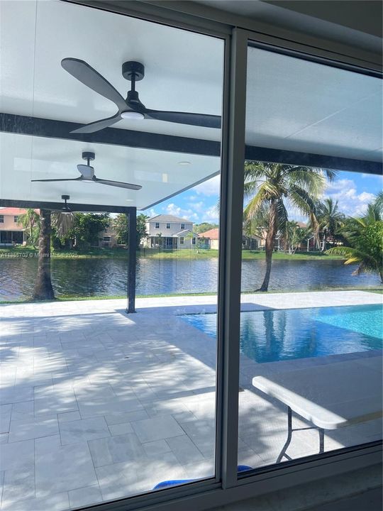 Recently Rented: $5,100 (4 beds, 2 baths, 2333 Square Feet)