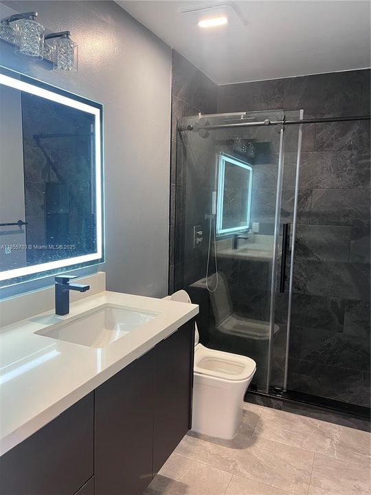 Recently Rented: $5,100 (4 beds, 2 baths, 2333 Square Feet)