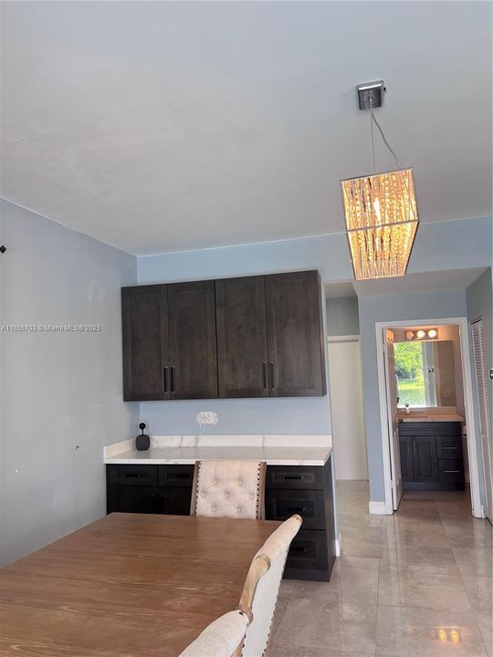 Recently Rented: $5,100 (4 beds, 2 baths, 2333 Square Feet)