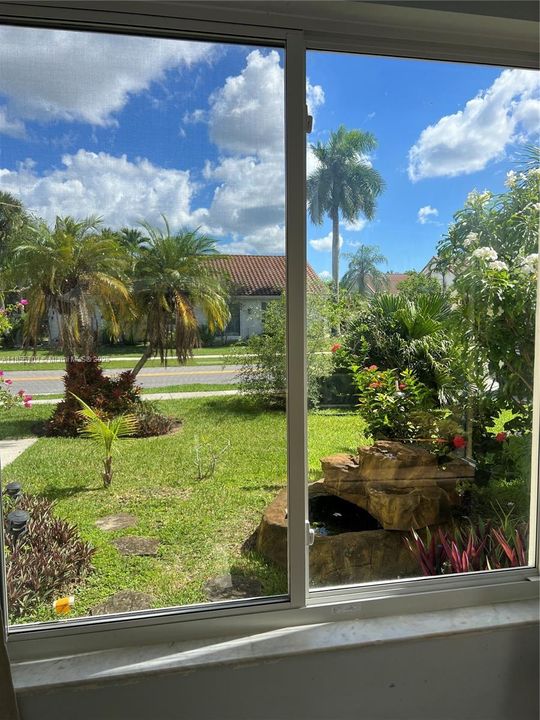 Recently Rented: $5,100 (4 beds, 2 baths, 2333 Square Feet)