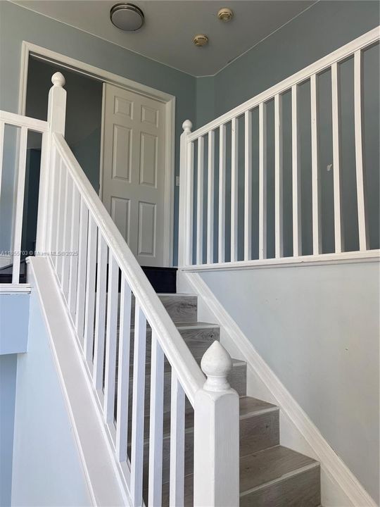 Recently Rented: $5,100 (4 beds, 2 baths, 2333 Square Feet)