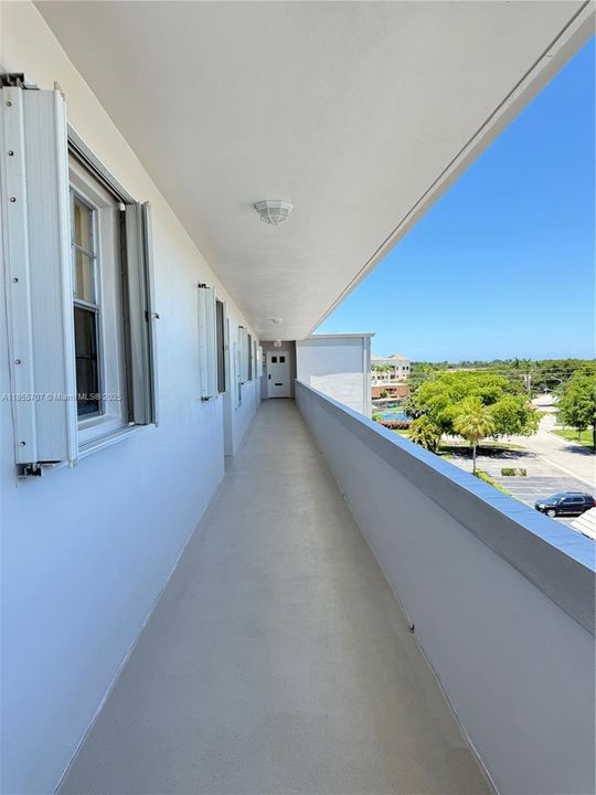 Recientemente alquilado: $2,300 (2 camas, 2 baños, 1421 Pies cuadrados)