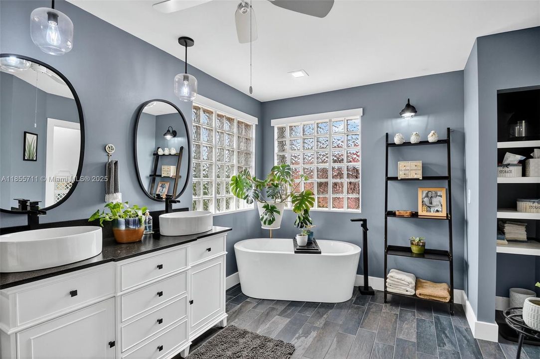 Renovated en-suite bathroom