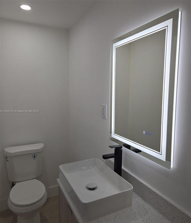 Vendido Recientemente: $540,000 (3 camas, 2 baños, 1140 Pies cuadrados)