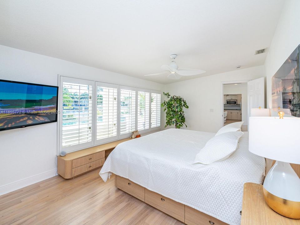 For Rent: $15,000 (3 beds, 2 baths, 1700 Square Feet)