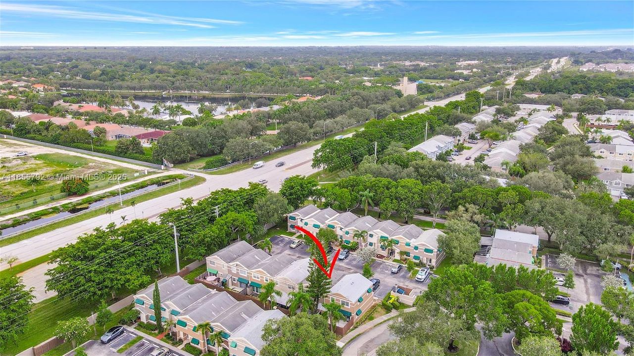 En Venta: $389,900 (2 camas, 2 baños, 1223 Pies cuadrados)