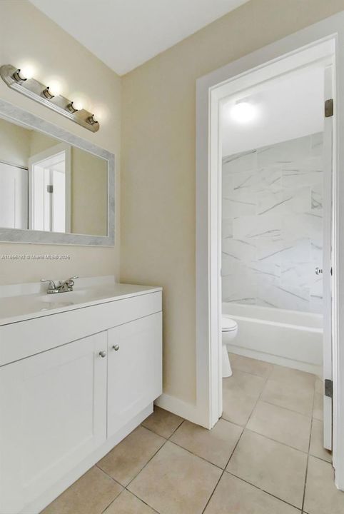 En Venta: $389,900 (2 camas, 2 baños, 1223 Pies cuadrados)