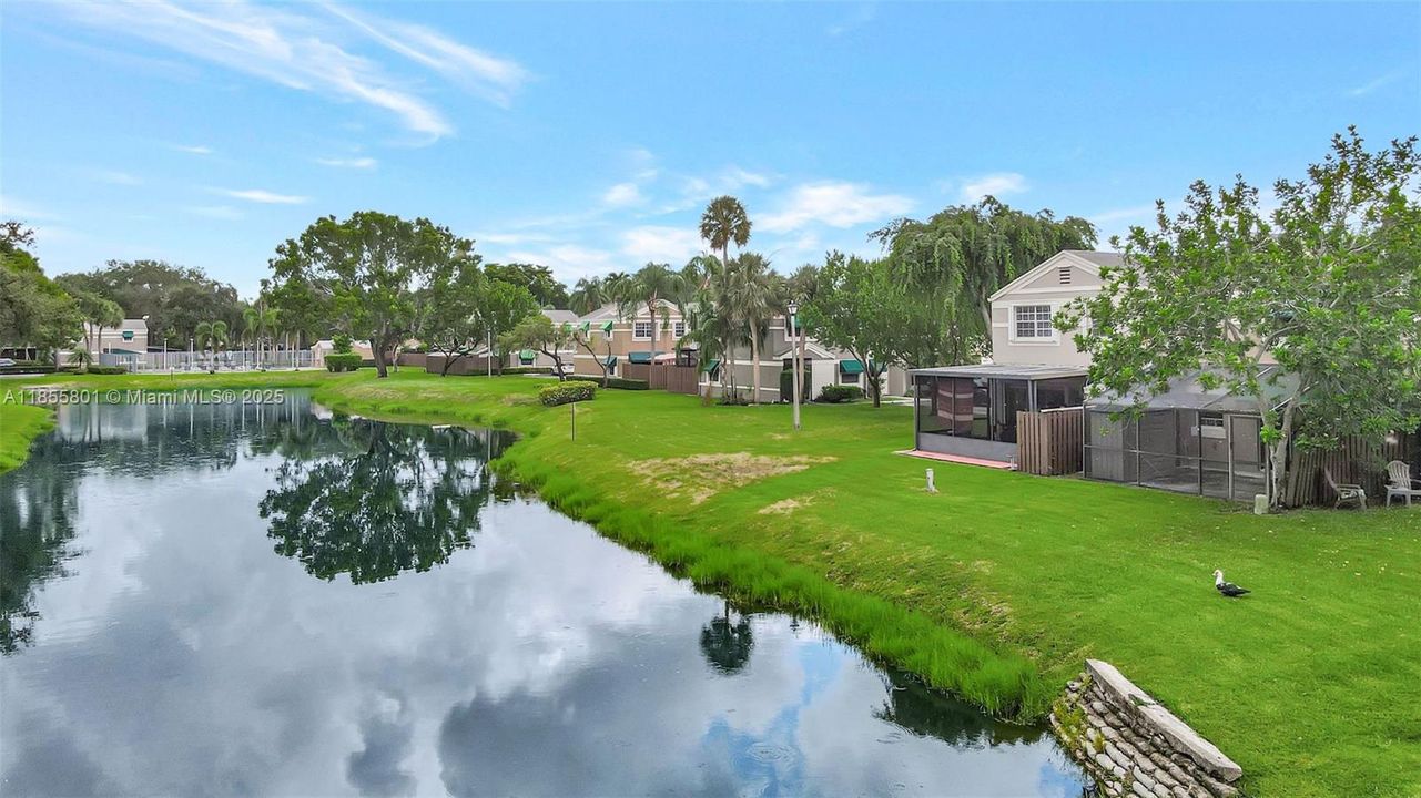 En Venta: $419,900 (3 camas, 3 baños, 1459 Pies cuadrados)