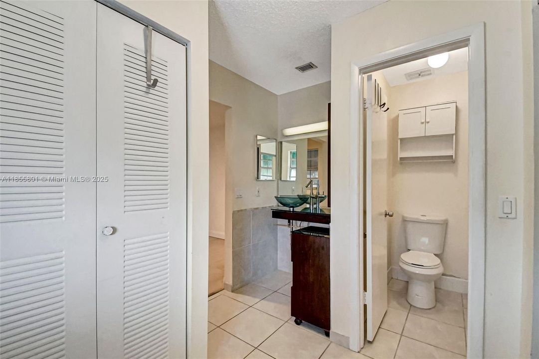 En Venta: $419,900 (3 camas, 3 baños, 1459 Pies cuadrados)