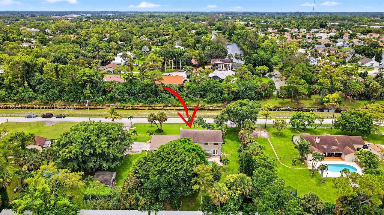 Vendido Recientemente: $750,000 (4 camas, 3 baños, 2824 Pies cuadrados)