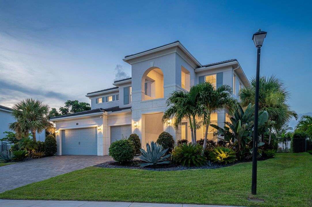 1280 NE Langford Ln, Jensen Beach, FL 34