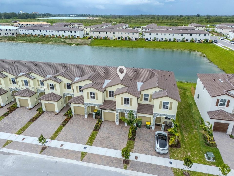 Active With Contract: $3,800 (4 beds, 2 baths, 1838 Square Feet)