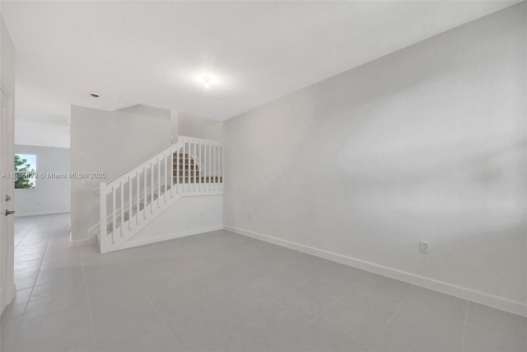 Active With Contract: $3,800 (4 beds, 2 baths, 1838 Square Feet)