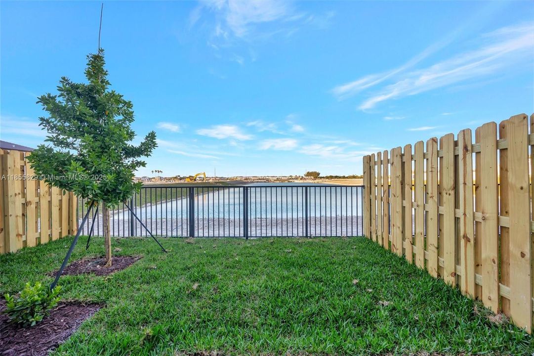 Active With Contract: $3,800 (4 beds, 2 baths, 1838 Square Feet)