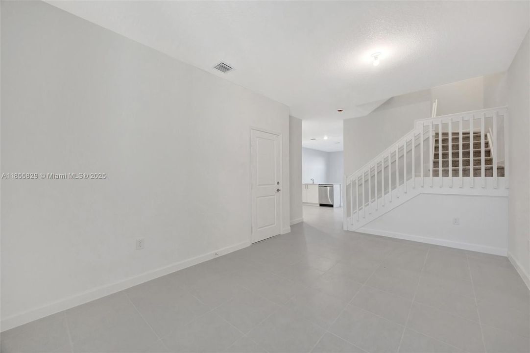 Active With Contract: $3,800 (4 beds, 2 baths, 1838 Square Feet)