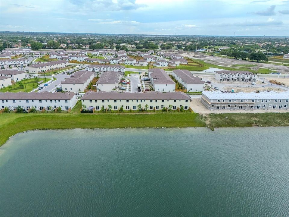 Active With Contract: $3,800 (4 beds, 2 baths, 1838 Square Feet)