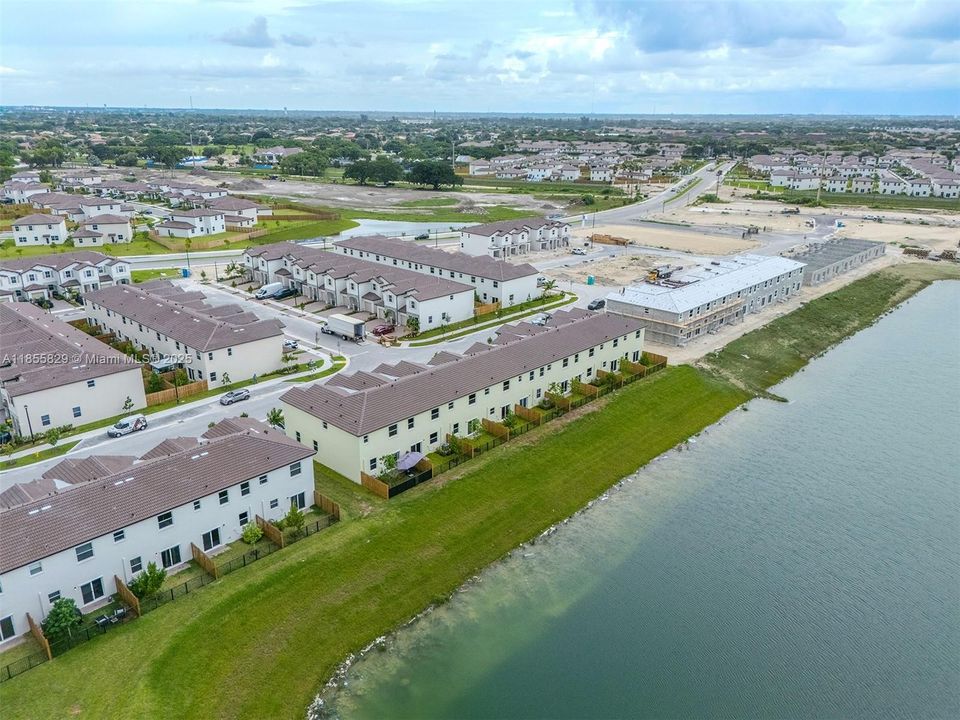 Active With Contract: $3,800 (4 beds, 2 baths, 1838 Square Feet)