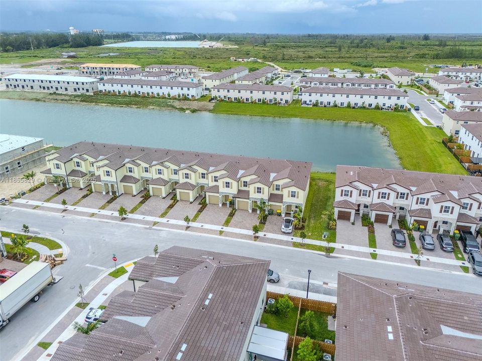 Active With Contract: $3,800 (4 beds, 2 baths, 1838 Square Feet)