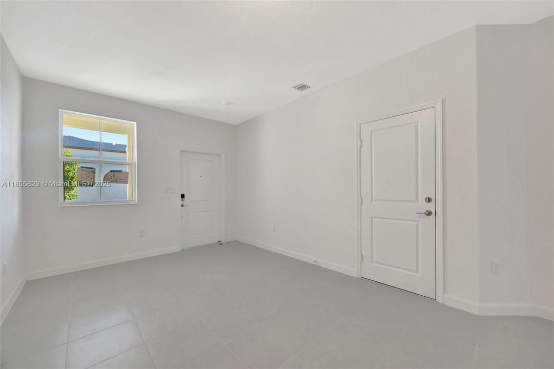 Active With Contract: $3,800 (4 beds, 2 baths, 1838 Square Feet)