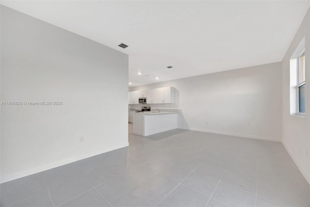 Active With Contract: $3,800 (4 beds, 2 baths, 1838 Square Feet)