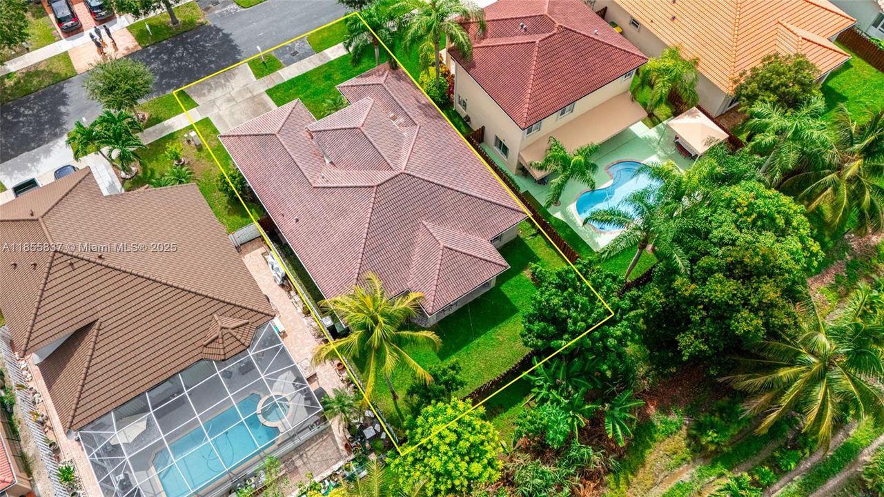 На продажу: $570,000 (4 спален, 3 ванн, 2118 Квадратных фут)