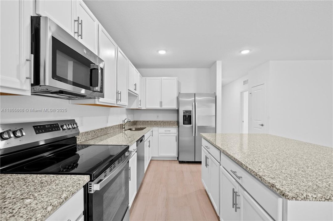 Недавно арендовано: $2,500 (4 спален, 2 ванн, 0 Квадратных фут)