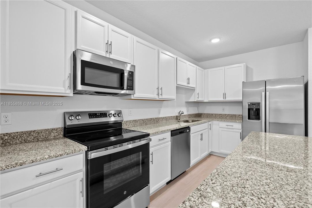 Недавно арендовано: $2,500 (4 спален, 2 ванн, 0 Квадратных фут)