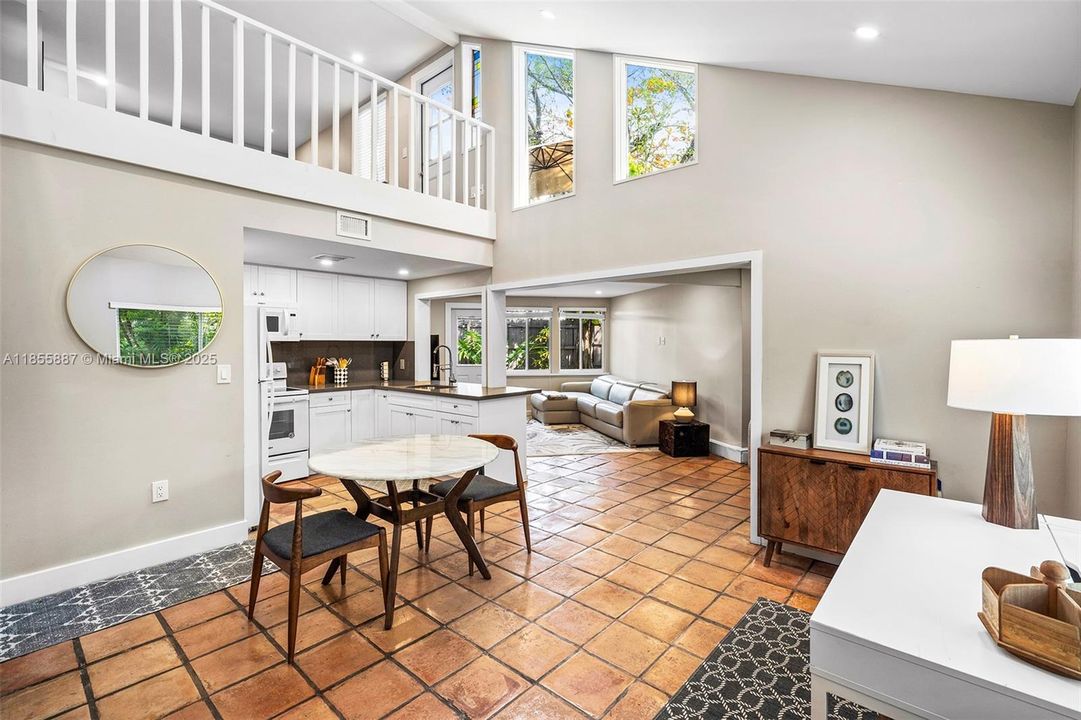 Activo con contrato: $2,699,000 (0 camas, 0 baños, 2819 Pies cuadrados)