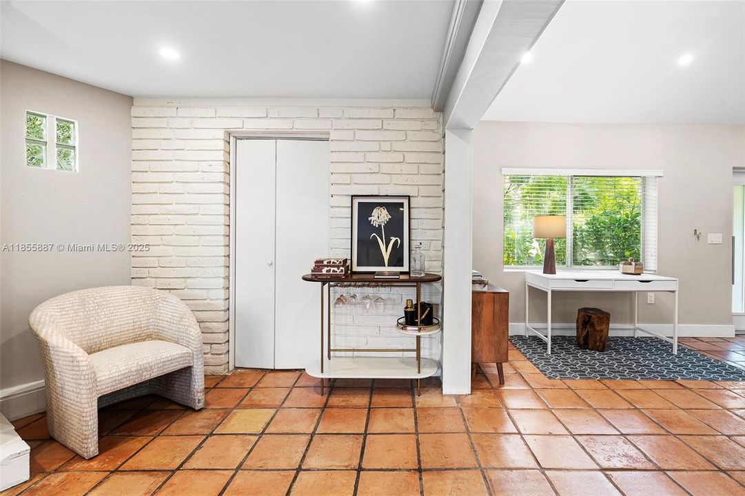 Activo con contrato: $2,699,000 (0 camas, 0 baños, 2819 Pies cuadrados)