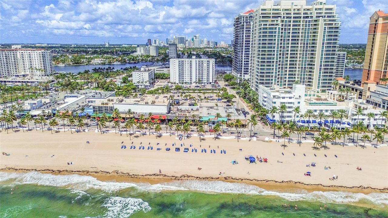 На продажу: $445,000 (2 спален, 1 ванн, 756 Квадратных фут)