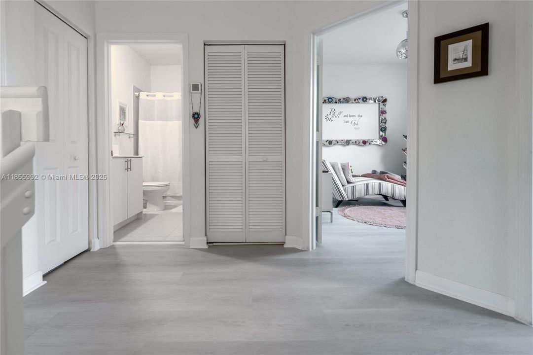 На продажу: $558,000 (3 спален, 2 ванн, 1344 Квадратных фут)