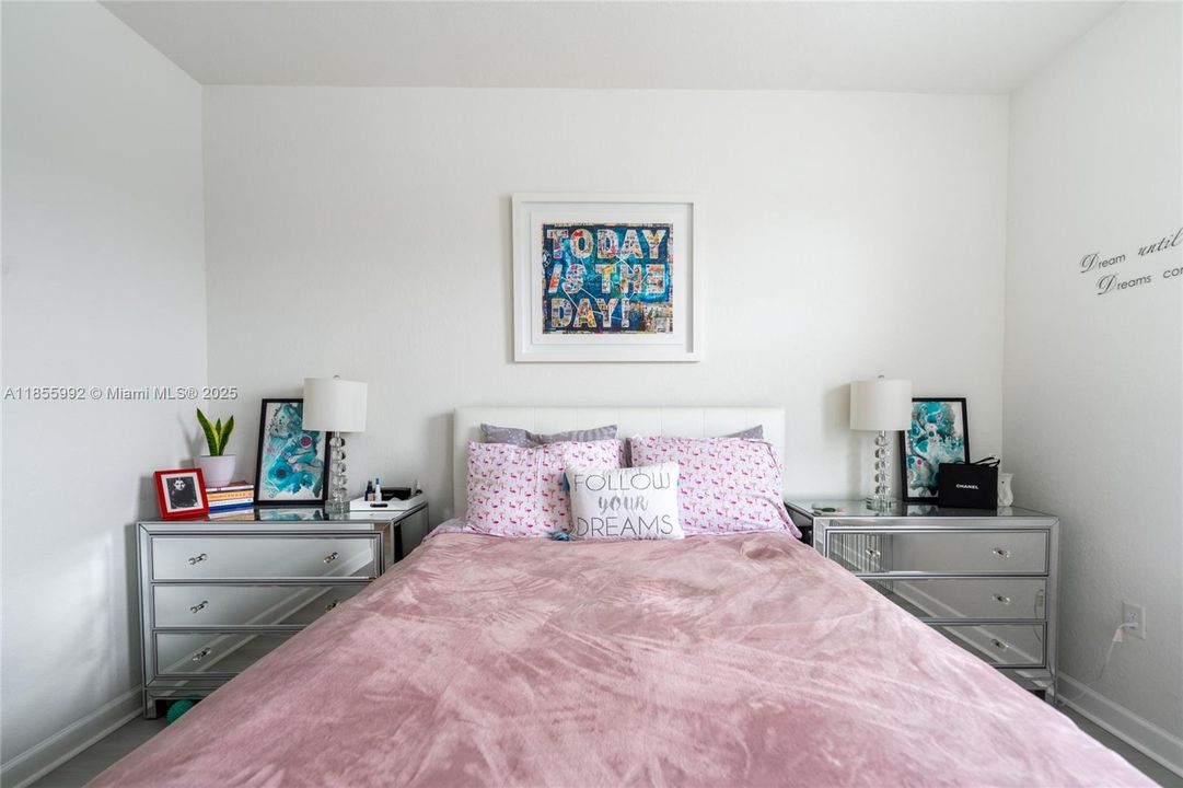 На продажу: $558,000 (3 спален, 2 ванн, 1344 Квадратных фут)