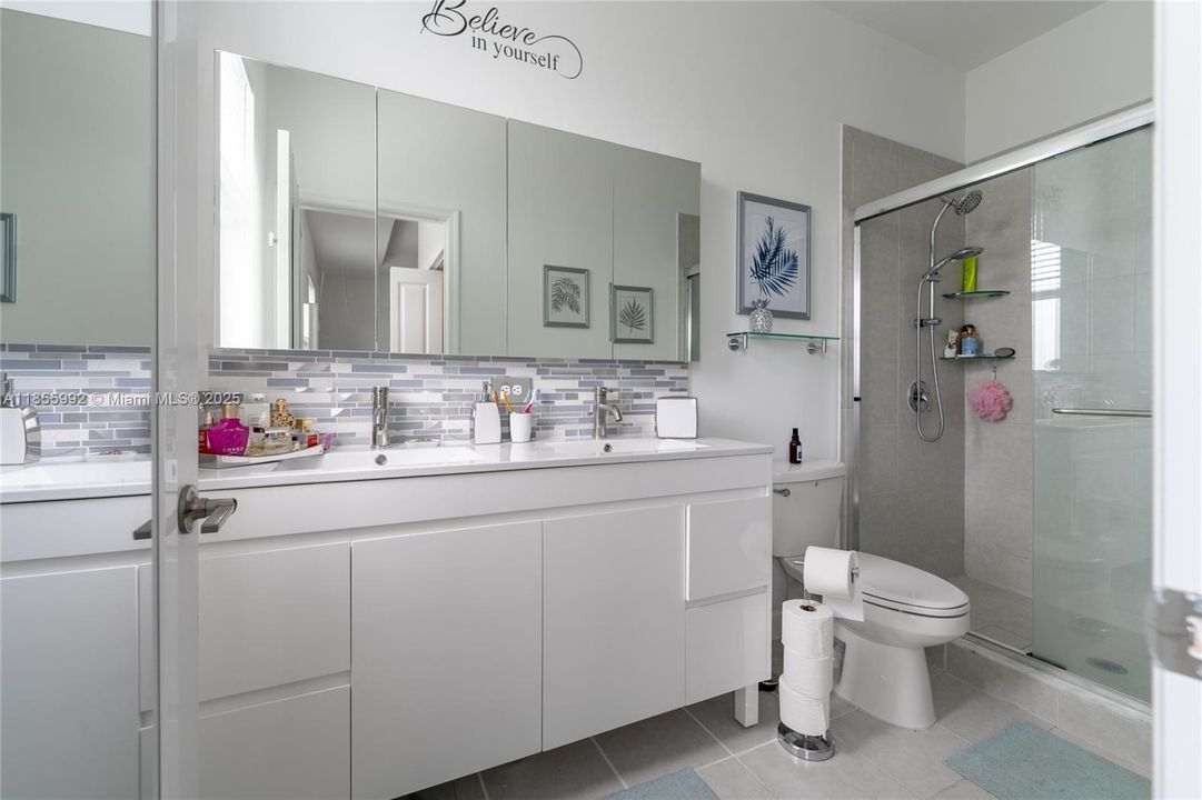 На продажу: $558,000 (3 спален, 2 ванн, 1344 Квадратных фут)